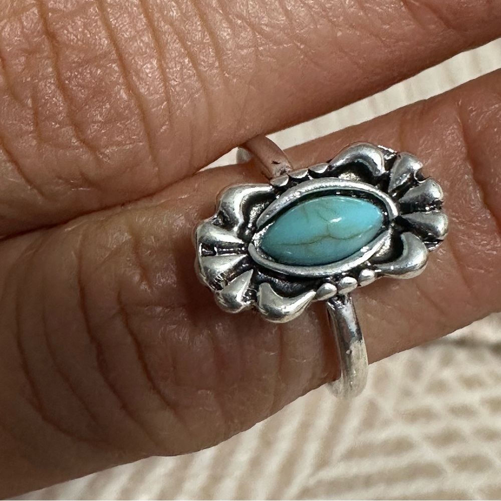 Turquoise silver ring - Picture 4 of 5